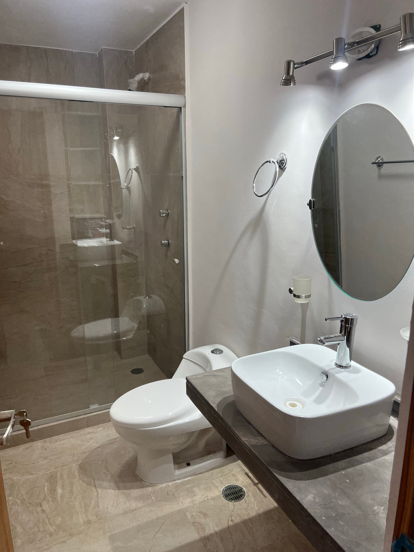 Departamento Torre Isla, Planta Baja # 2