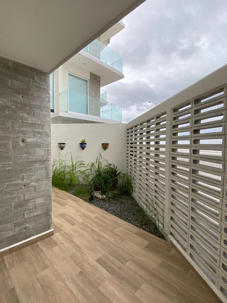 Departamento Torre Isla, Planta Baja # 2